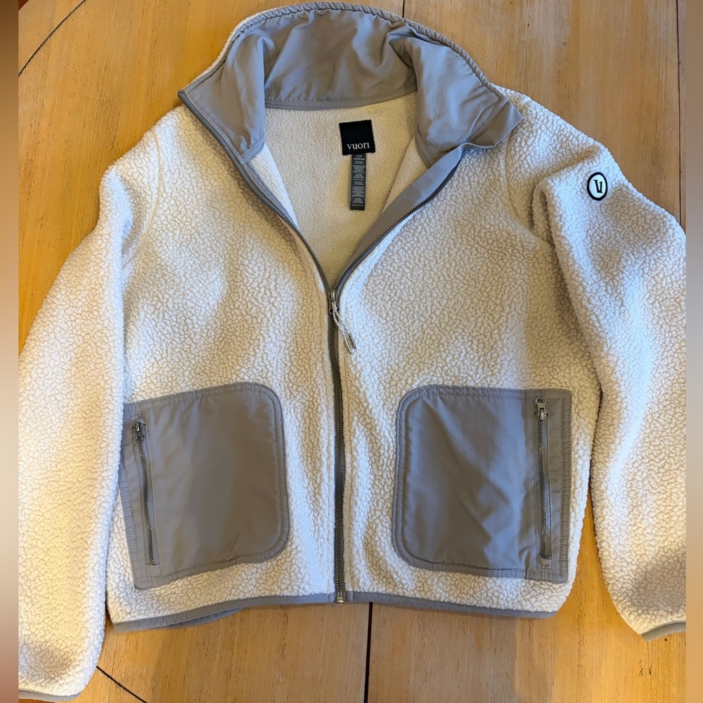 Women’s Vuori Cream and Gray Fleece Jacket size medium